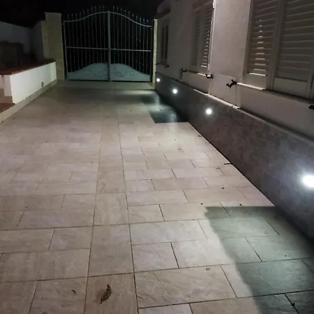 Ferienhaus Lory *